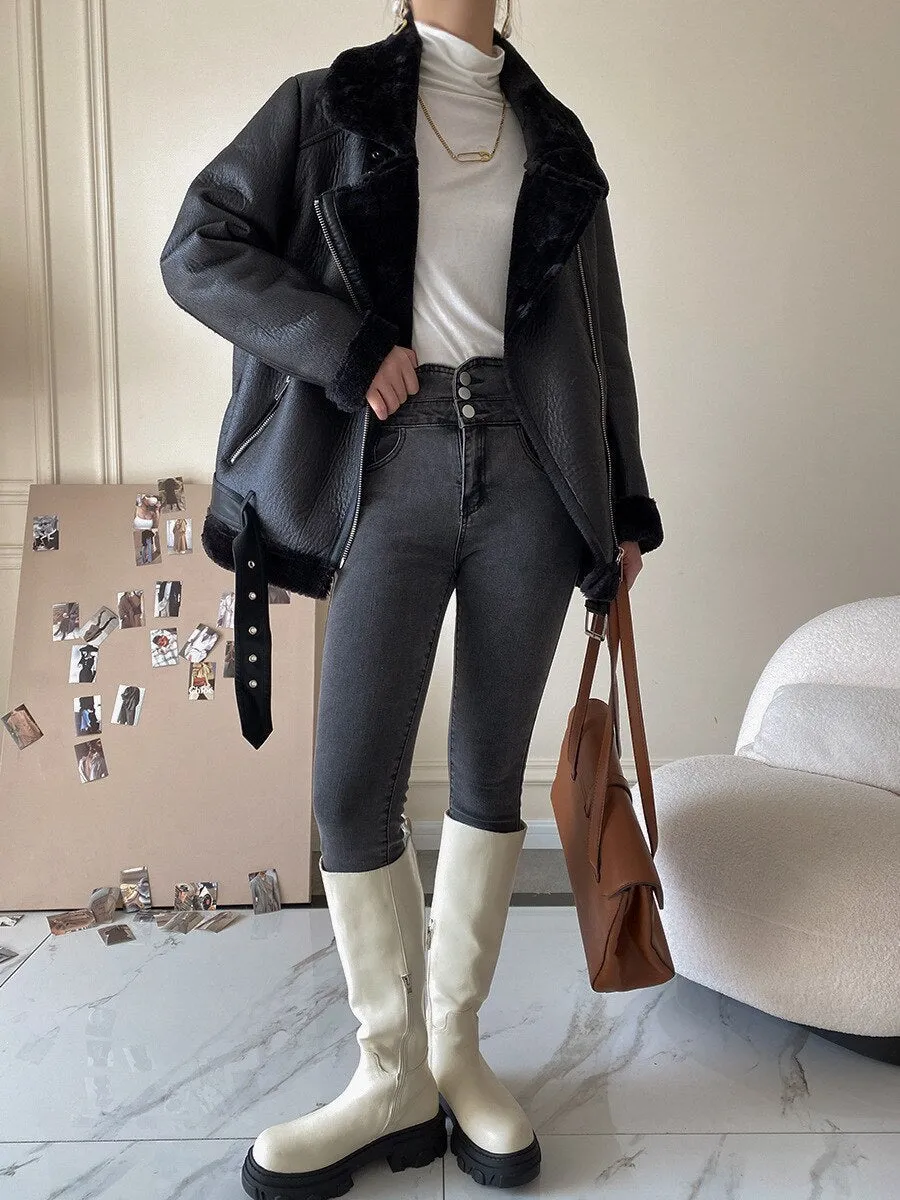 New Women's Warm Thickened Jacket Medium Long Motorcycle Coat Handsome High end Leather Jacket Lamb Hair